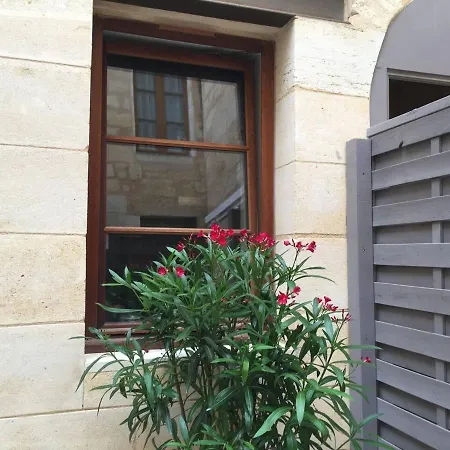 L'Atelier D'Auguste - Terrasse En Plein Coeur De Bordeaux Apartment Exterior photo